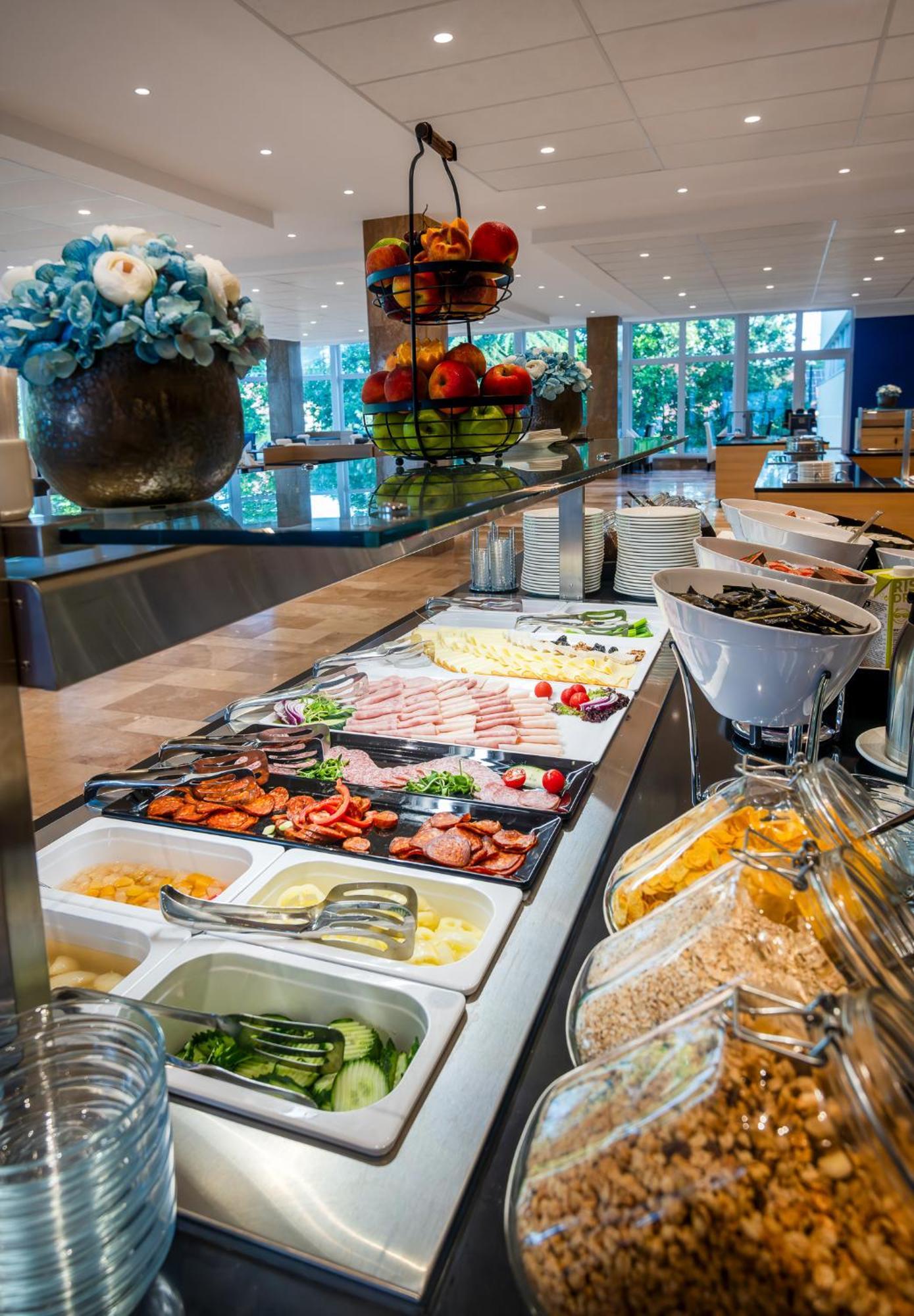 Hunguest Helios Heviz Hotel Bagian luar foto